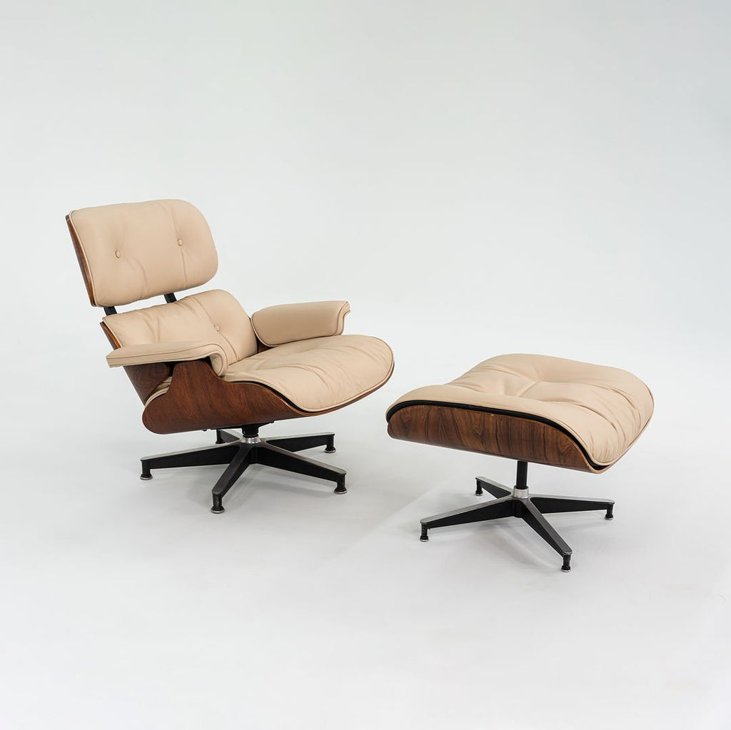 1958 Herman Miller Eames Lounge Chair and Ottoman 670 & 671 by Charles and Ray Eames in New Tan Leather