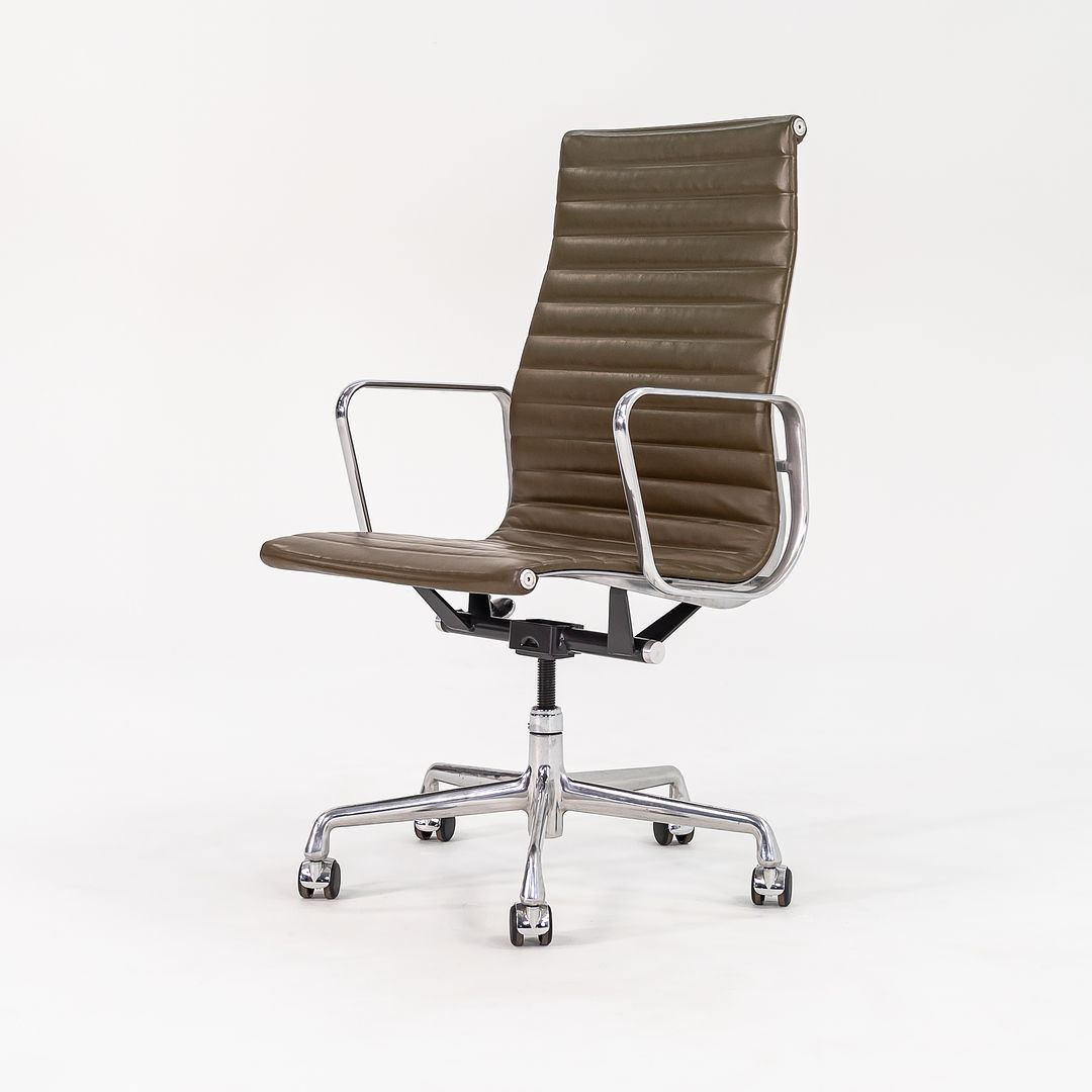 2005 Aluminum Group Executive Desk Chair by Charles and Ray Eames for Herman Miller in Dark Green Leather 6x Available