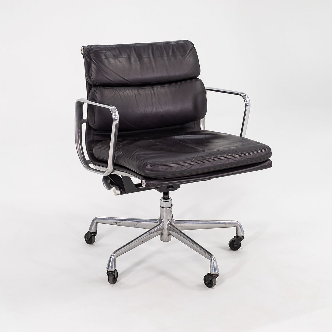 2000 Soft Pad Management Desk Chair by Charles and Ray Eames for Herman Miller in Dark Grey Leather 7x Available