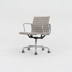 2008 Herman Miller Eames Aluminum Management Desk Chair in Grey 2x Available