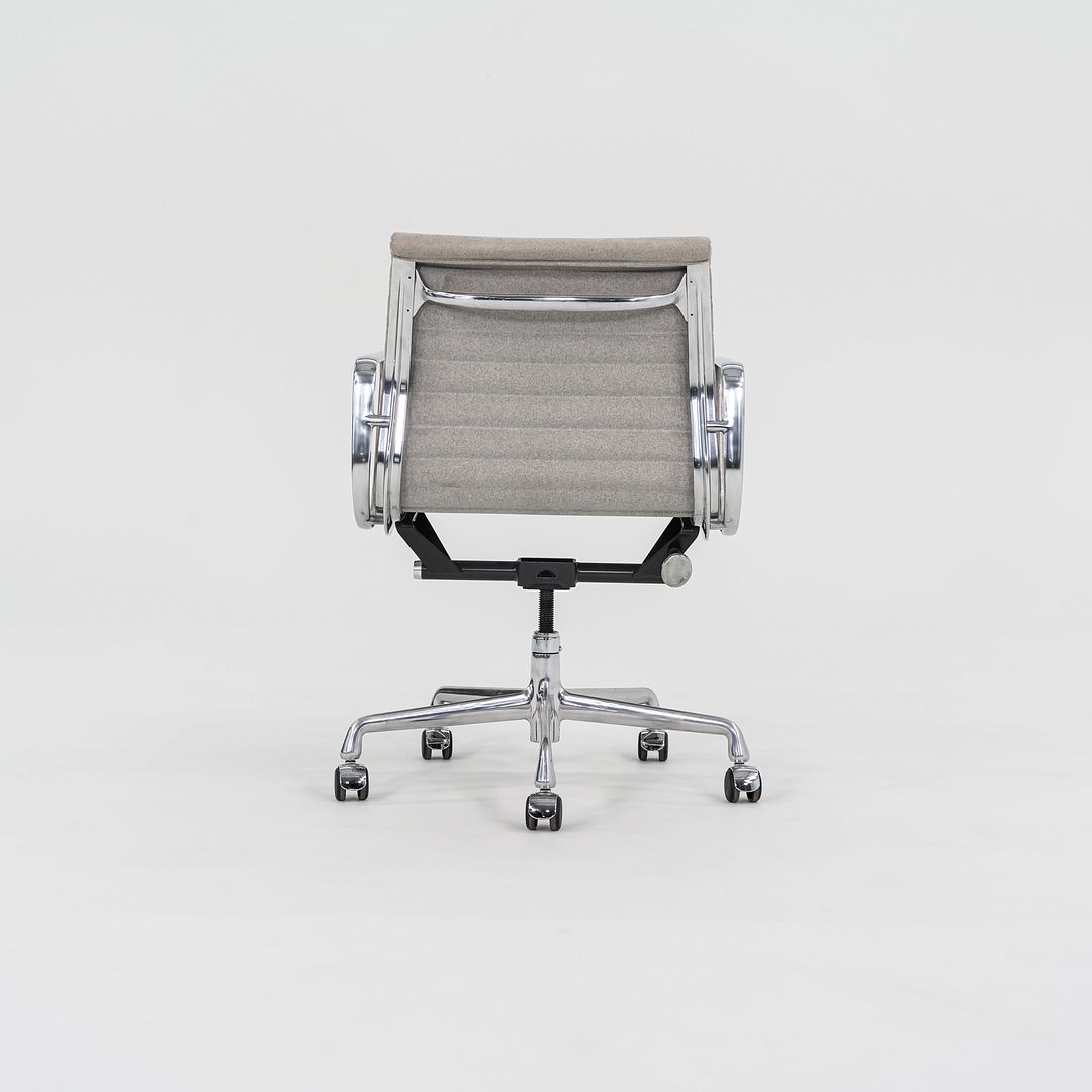 2008 Herman Miller Eames Aluminum Management Desk Chair in Grey 2x Available