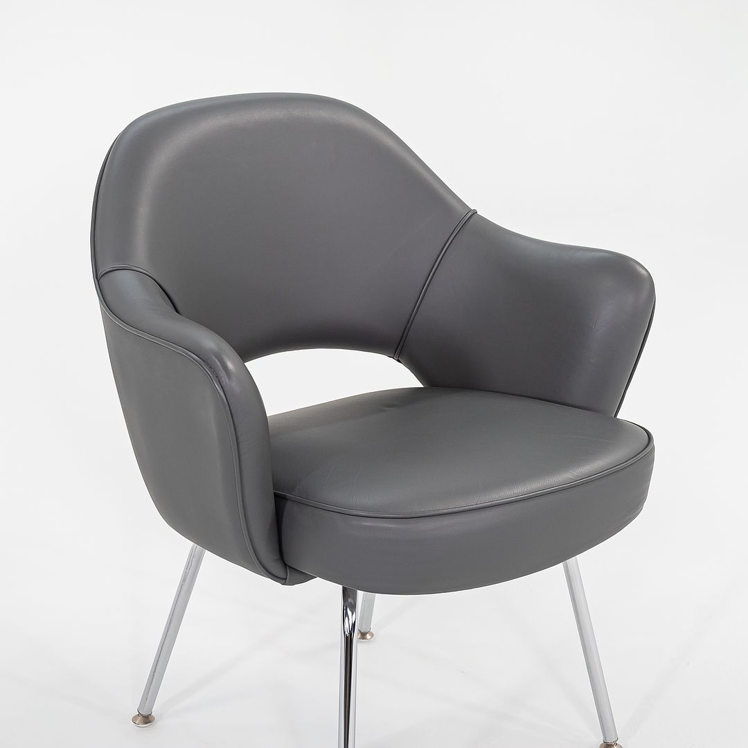 SOLD 2009 Saarinen Executive Dining Chair, Model 71 APC by Eero Saarinen for Knoll in Grey Vinyl 4x Available