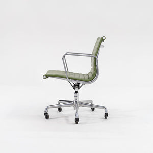 2007 Eames Aluminum Group Management Desk Chair by Charles and Ray Eames for Herman Miller in Green Leather Sets Available