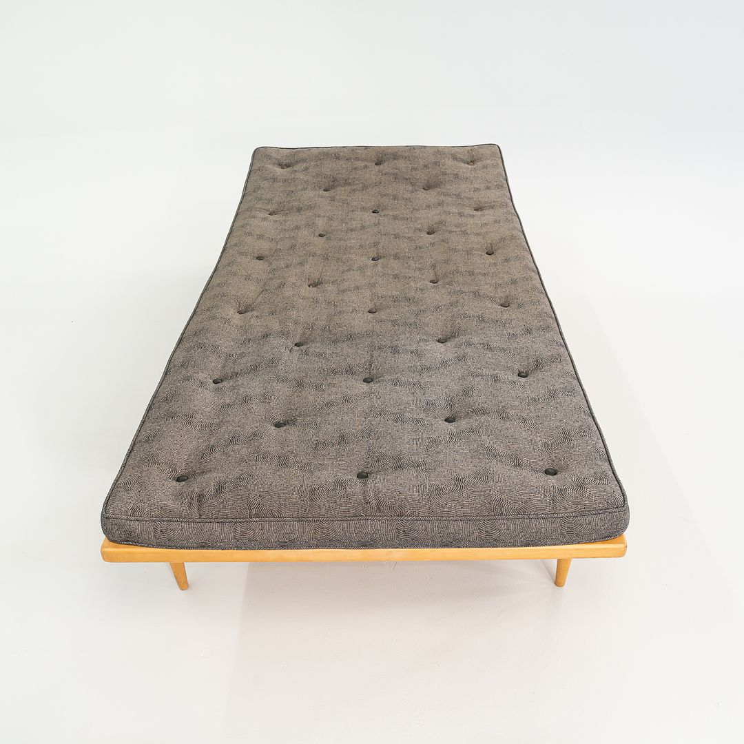 1960s Berlin 57 Daybed, Model T303 by Bruno Mathsson for Firma Karl Mathsson in Beech with Original Fabric