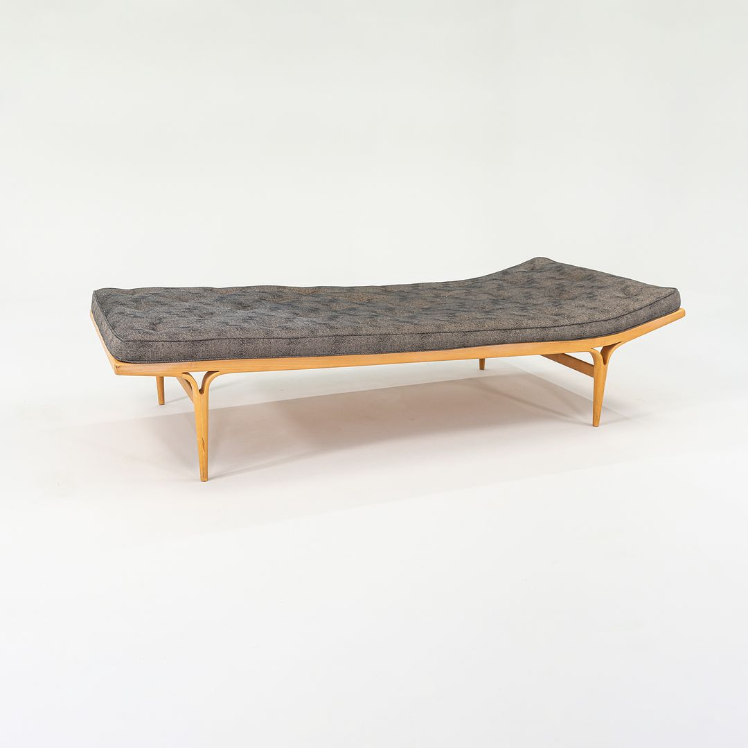 1960s Berlin 57 Daybed, Model T303 by Bruno Mathsson for Firma Karl Mathsson in Beech with Original Fabric