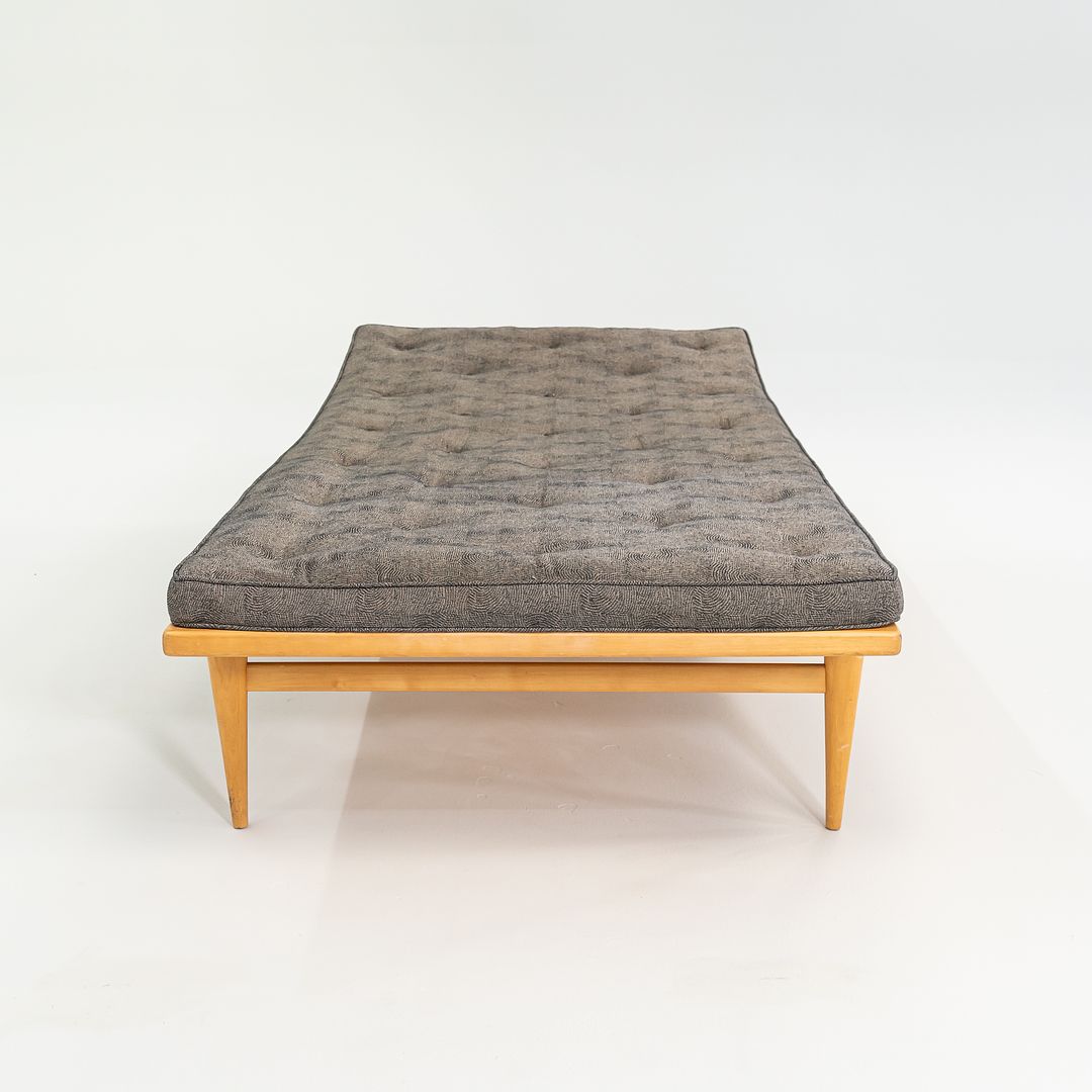 1960s Berlin 57 Daybed, Model T303 by Bruno Mathsson for Firma Karl Mathsson in Beech with Original Fabric