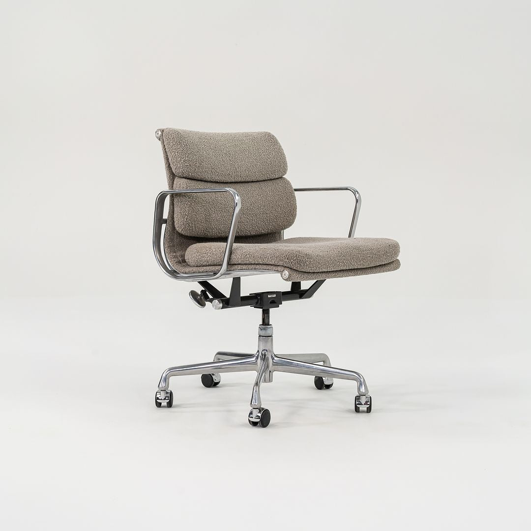 SOLD 2003 Soft Pad Management Chair, EA435 by Ray and Charles Eames for Herman Miller in Grey Boucle 3x Available