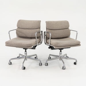 SOLD 2003 Soft Pad Management Chair, EA435 by Ray and Charles Eames for Herman Miller in Grey Boucle 3x Available