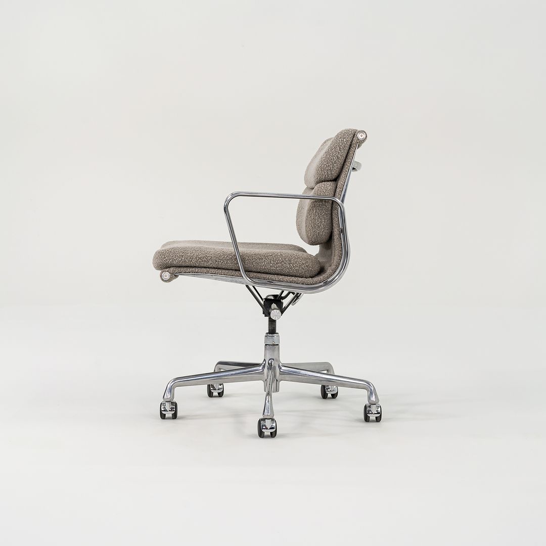 SOLD 2003 Soft Pad Management Chair, EA435 by Ray and Charles Eames for Herman Miller in Grey Boucle 3x Available