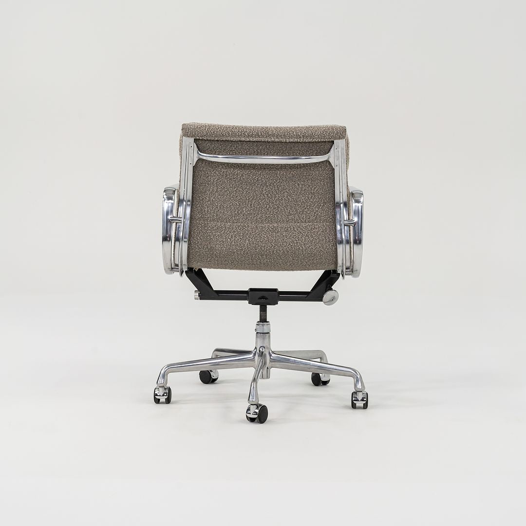 SOLD 2003 Soft Pad Management Chair, EA435 by Ray and Charles Eames for Herman Miller in Grey Boucle 3x Available