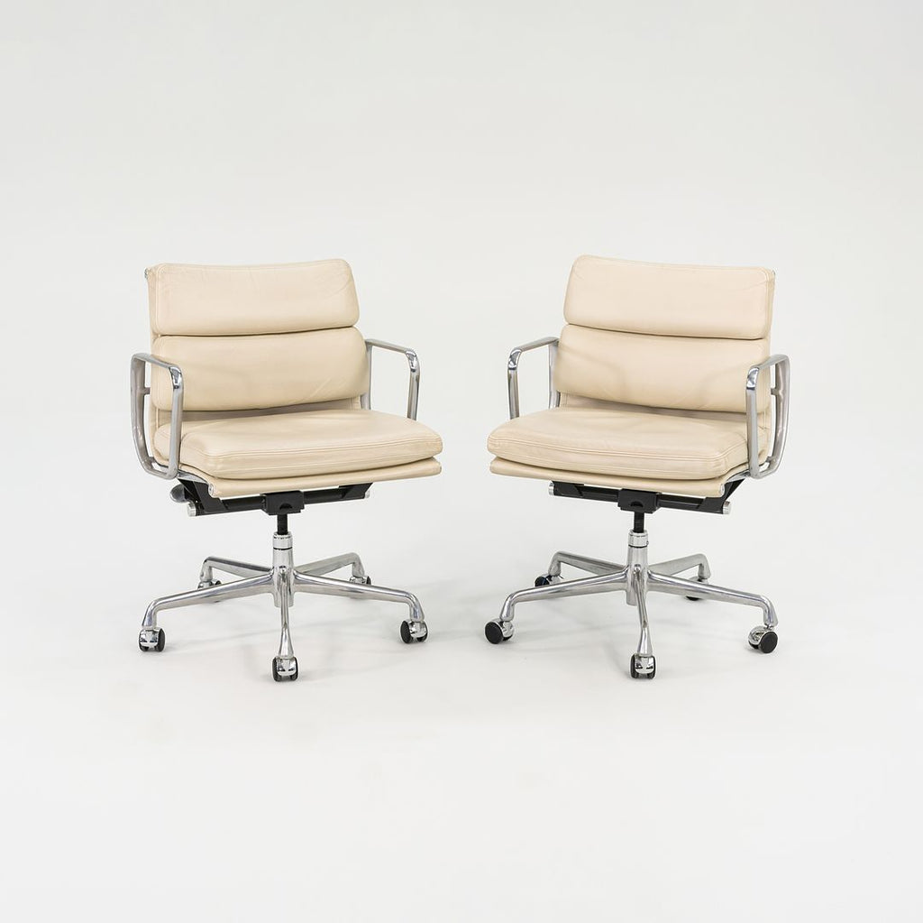 SOLD 2005 Soft Pad Management Desk Chair by Charles and Ray Eames for Herman Miller in Ivory Leather 12x Available