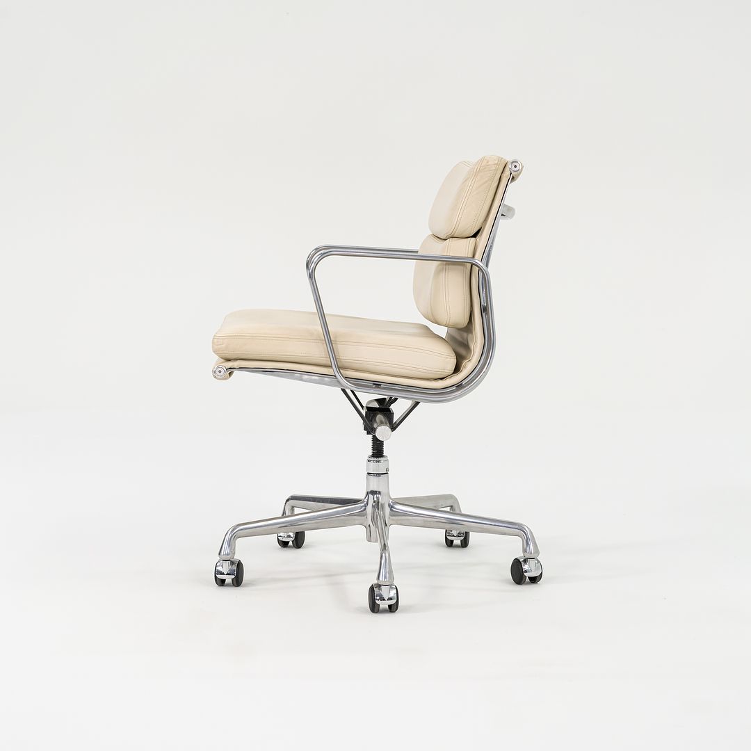 SOLD 2005 Soft Pad Management Desk Chair by Charles and Ray Eames for Herman Miller in Ivory Leather 12x Available
