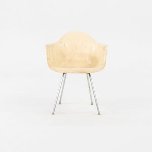 1960 Herman Miller Eames DAX Dining Arm Shell Chair in Parchment Fiberglass