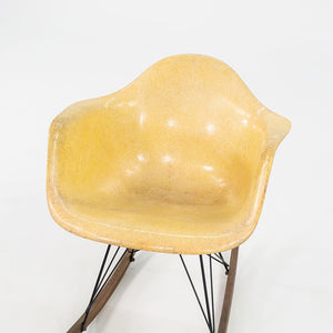 1951 Herman Miller Eames RAR Fiberglass Rocking Chair with Rope Edge and Zenith Tags