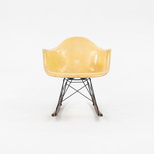 1951 Herman Miller Eames RAR Fiberglass Rocking Chair with Rope Edge and Zenith Tags