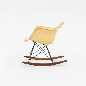 1951 Herman Miller Eames RAR Fiberglass Rocking Chair with Rope Edge and Zenith Tags