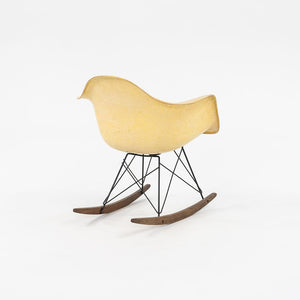 1951 Herman Miller Eames RAR Fiberglass Rocking Chair with Rope Edge and Zenith Tags