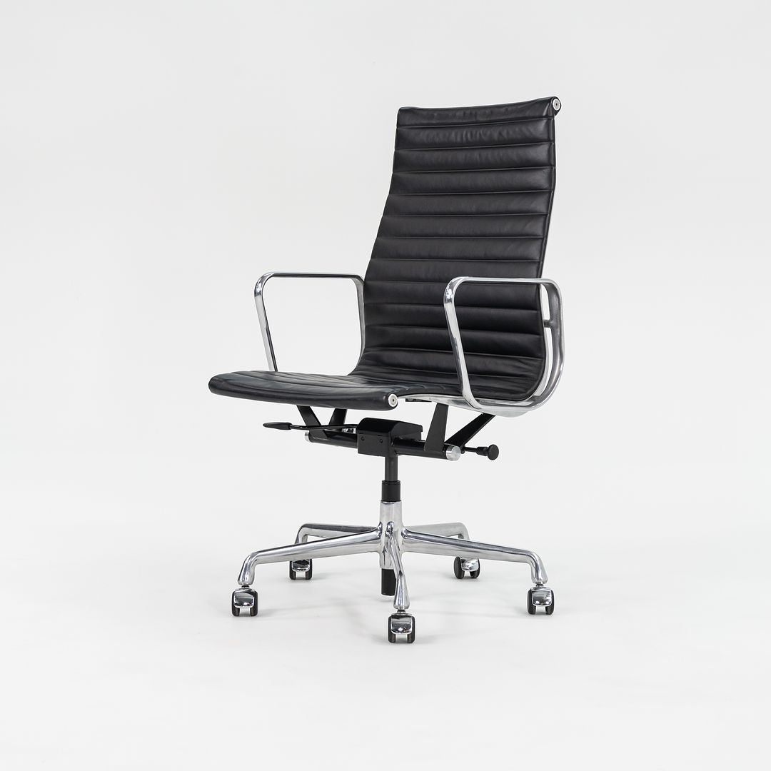 2014 Aluminum Group Executive Desk Chair by Charles and Ray Eames for Herman Miller with Pneumatic Bases and Black Leather