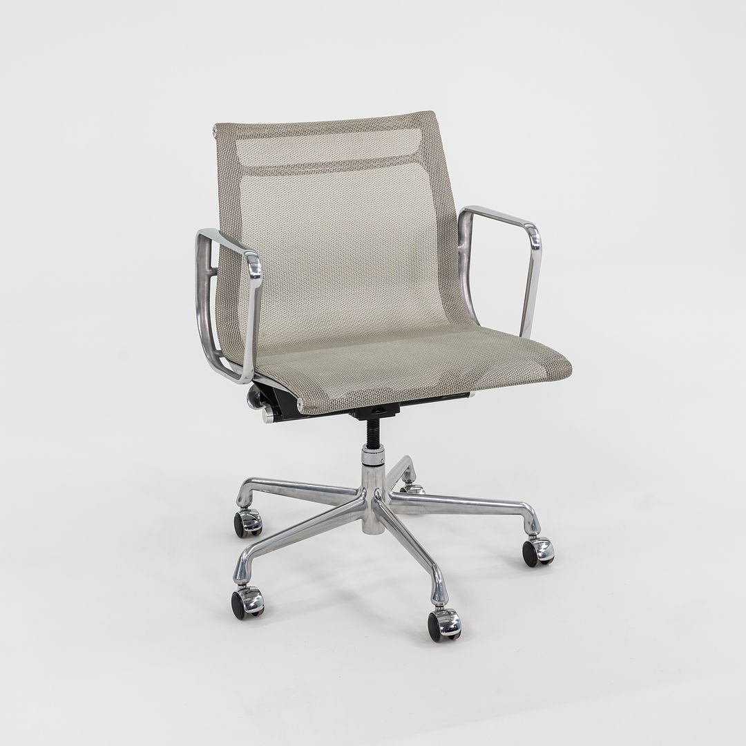 2015 Aluminum Group Management Chair, Model EA335 by Ray and Charles Eames for Herman Miller Aluminum, PVC Mesh, Rubber, Steel, Plastic