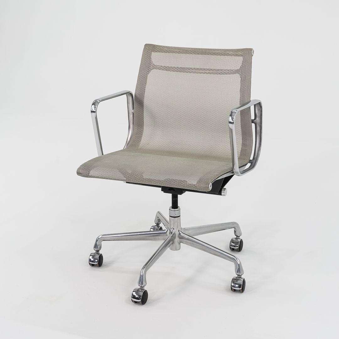 2015 Aluminum Group Management Chair, Model EA335 by Ray and Charles Eames for Herman Miller Aluminum, PVC Mesh, Rubber, Steel, Plastic