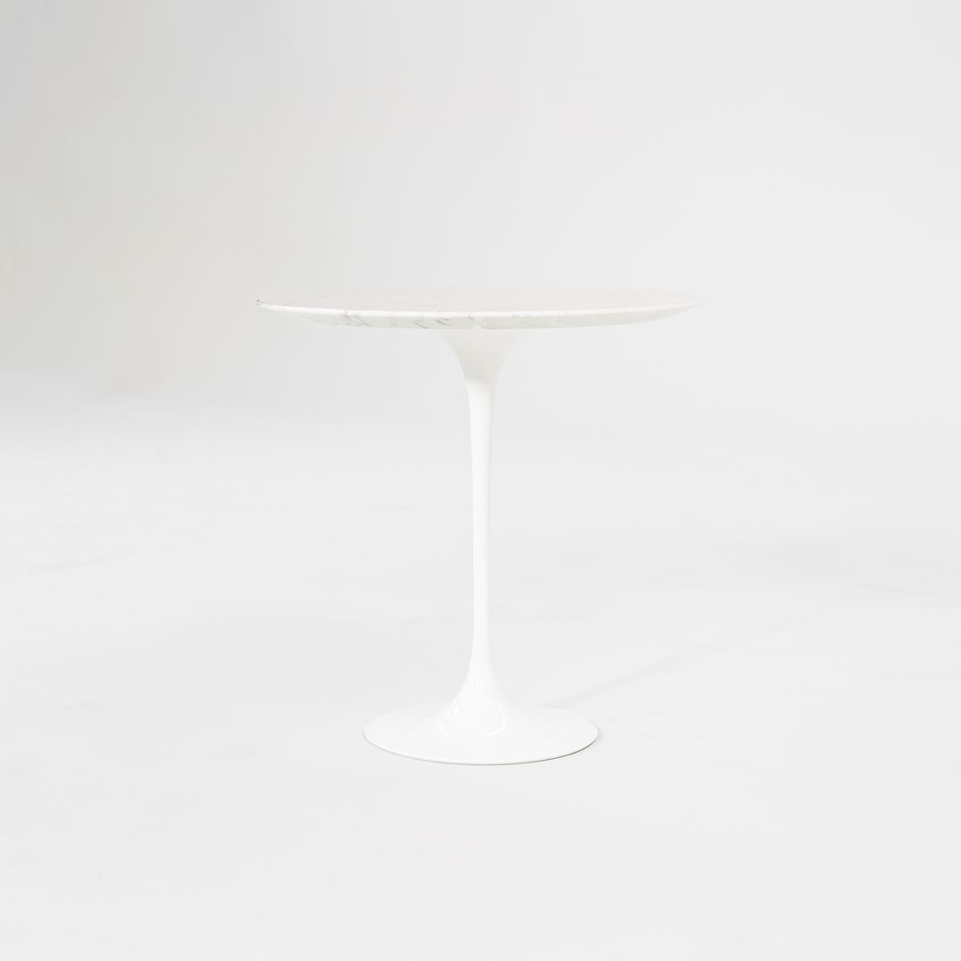 2002 Round Tulip Pedestal Side Table, Model 163 TR by Eero Saarinen for Knoll with White Marble Top