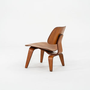 C. 1948 Herman Miller and Evans Charles & Ray Eames LCW Lounge Chair Calico Ash