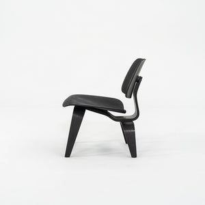 1952 Herman Miller Eames LCW Lounge Chair Crafted in Ebonized Ash Plywood Black