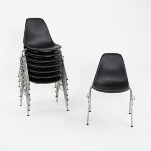 2015 Herman Miller Stacking Eames Plastic Side Shell Dining Chairs in Black 4x Available