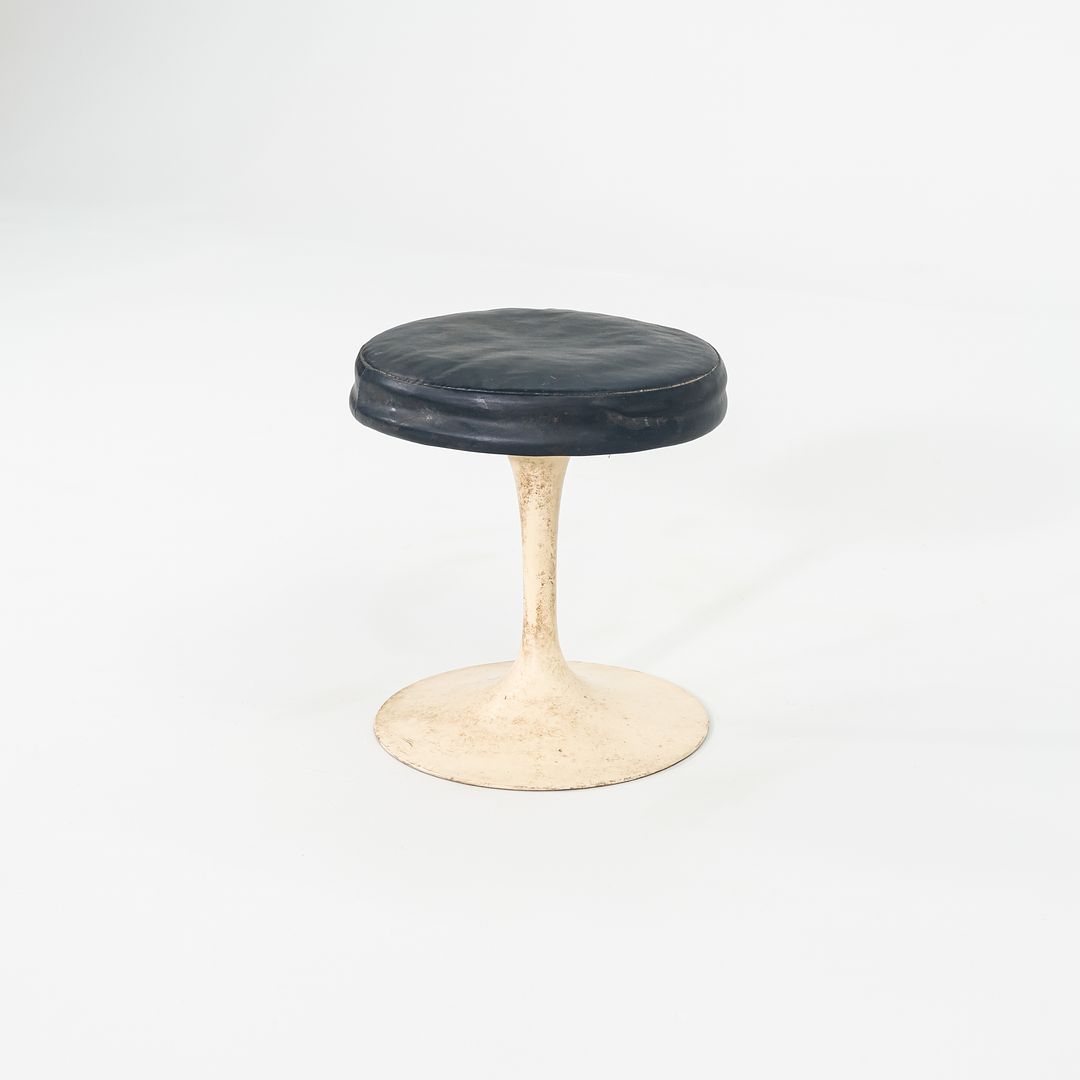 1960s Eero Saarinen for Knoll 152 White Tulip Stools 4x Available
