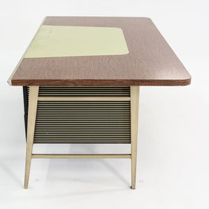 C. 1958 Gordon Bunshaft of SOM / Alcoa / GF Studios Italic Desk for General Fireproofing Co.