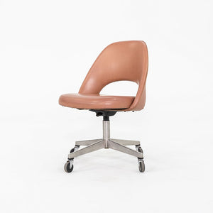 1974 Eero Saarinen for Knoll Upholstered Rolling Office Desk Chair in Tan Vinyl