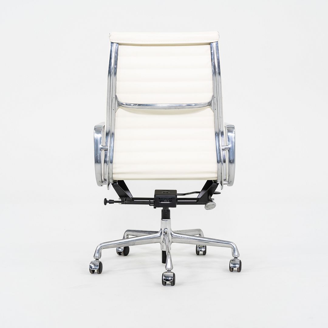 2015 Herman Miller Eames Aluminum Group Executive Desk Chair in White Leather