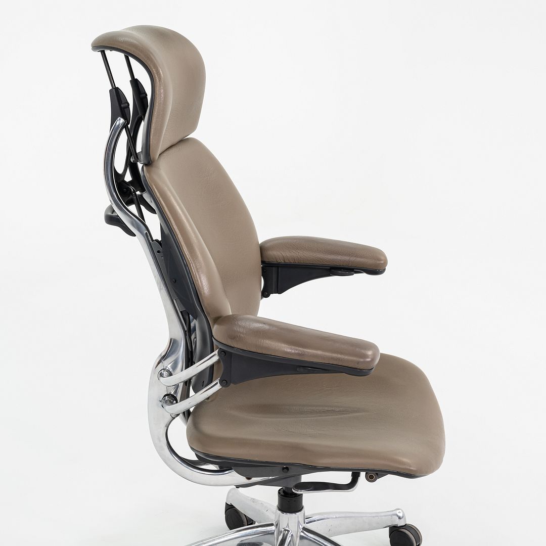 2010s Humanscale Freedom Executive Desk Chair Beige Leather & Polished Aluminum