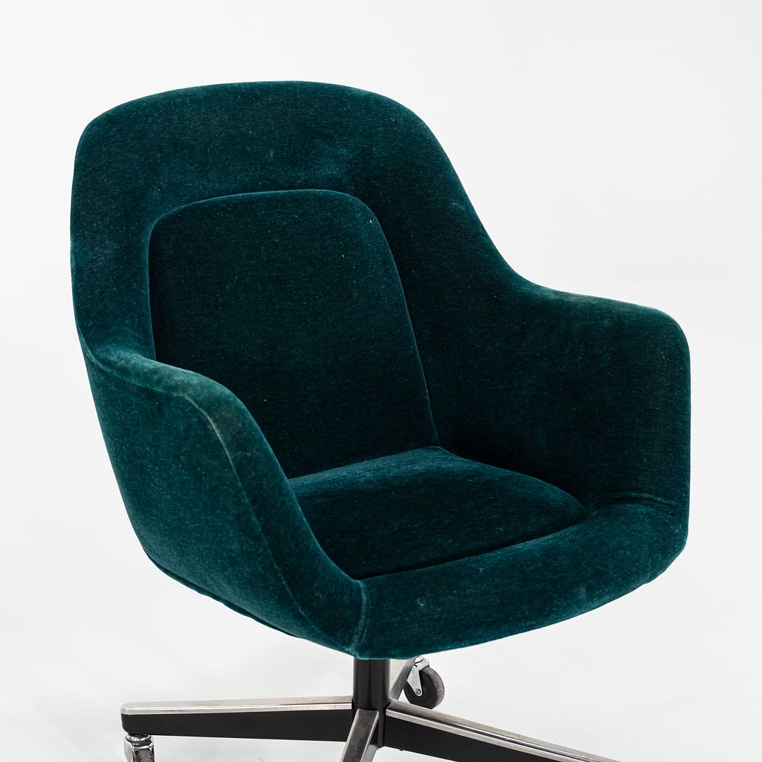 1980s Pearson Executive Desk Chair by Max Pearson for Knoll 3x Available