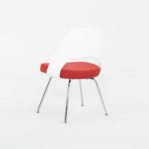 2011 Eero Saarinen for Knoll Armless Executive Side / Dining Chairs in White with Red Fabric 1x Available