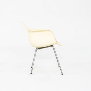 C. 1950 Herman Miller Eames Zenith SAX Fiberglass Rope Edge Arm Shell Chair