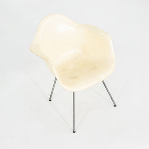 C. 1950 Herman Miller Eames Zenith SAX Fiberglass Rope Edge Arm Shell Chair