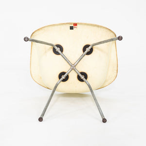 C. 1950 Herman Miller Eames Zenith SAX Fiberglass Rope Edge Arm Shell Chair