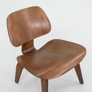 C. 1953 Charles and Ray Eames for Herman Miller LCW Lounge Chair in Walnut