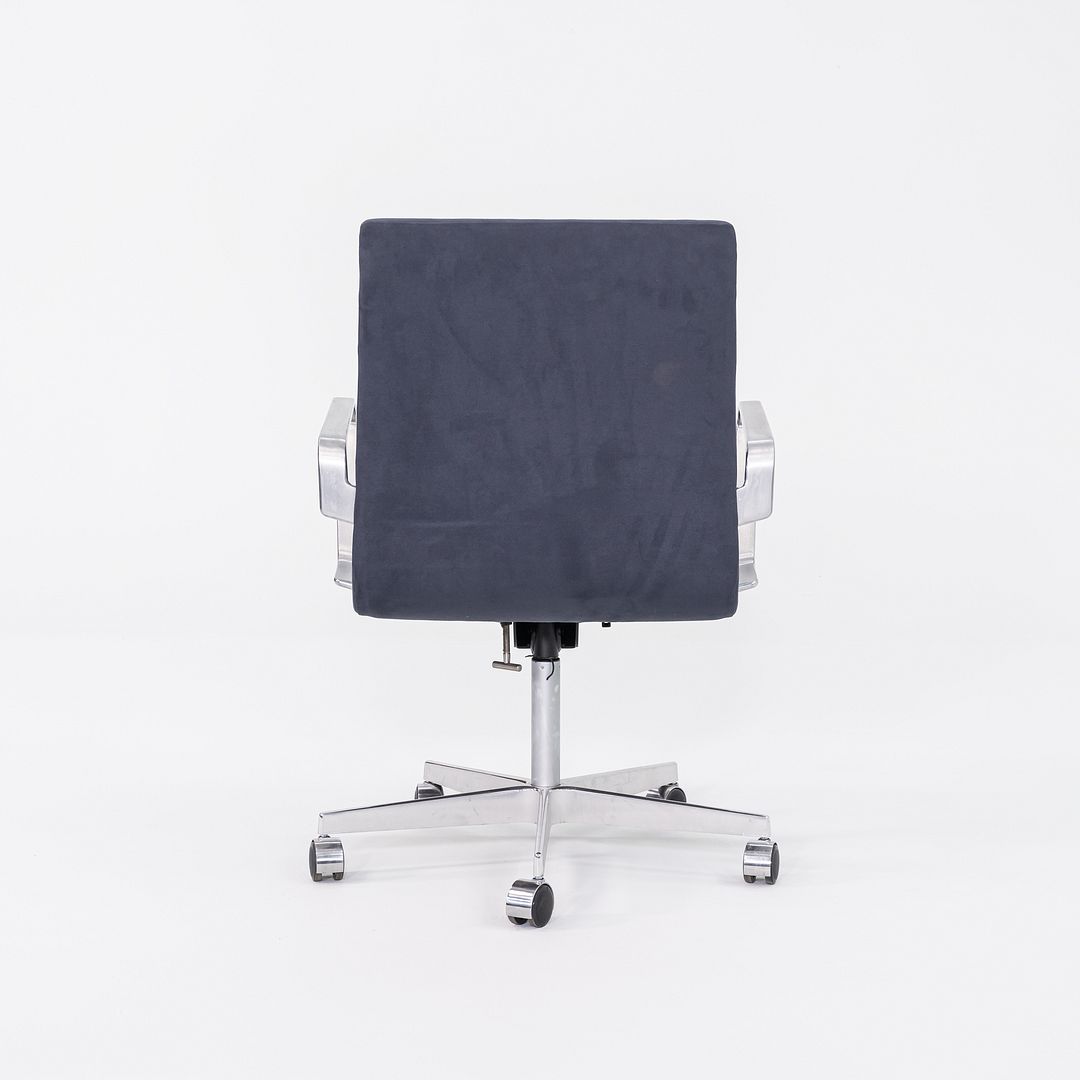2023 Arne Jacobsen for Fritz Hansen Low Oxford Desk Chairs in Suede 11x Available
