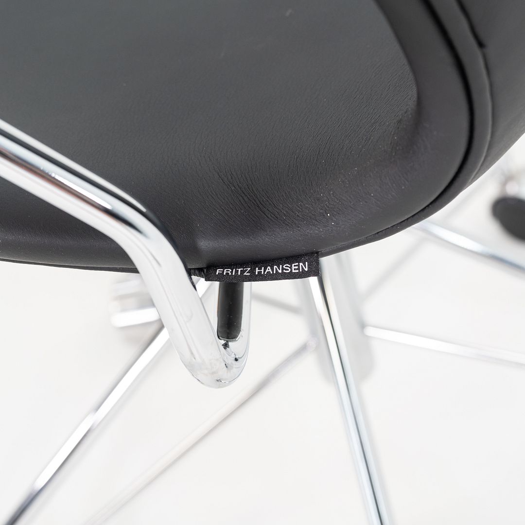 2023 Arne Jacobsen for Fritz Hansen Series 7 Desk Chair with Arms Black Leather