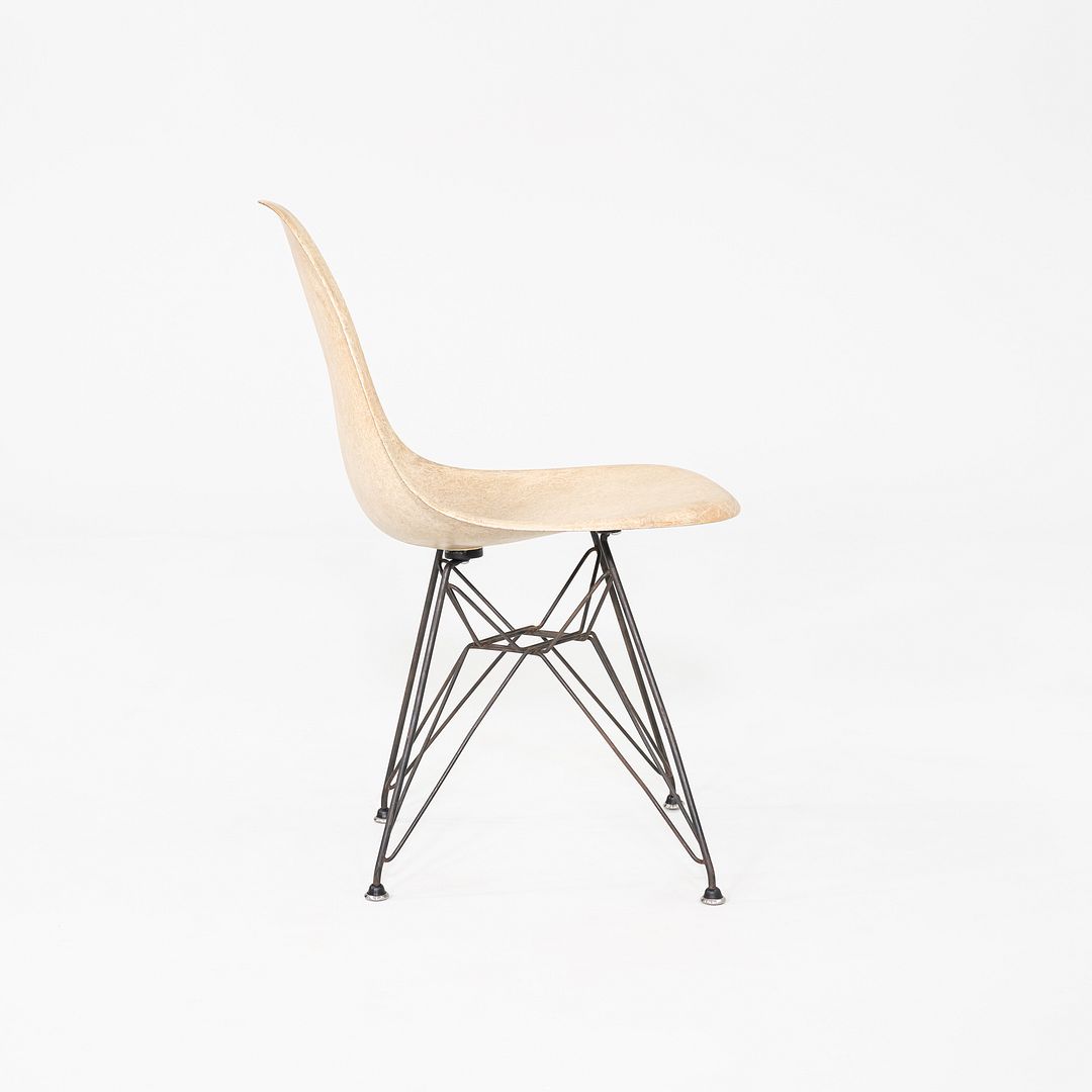 1950s Set of Four Herman Miller Eames DSR Fiberglass Dining Chairs in Parchment