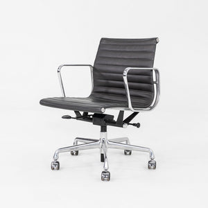 2012 Herman Miller Eames Aluminum Group Management Desk Chair in Black 10x Avail