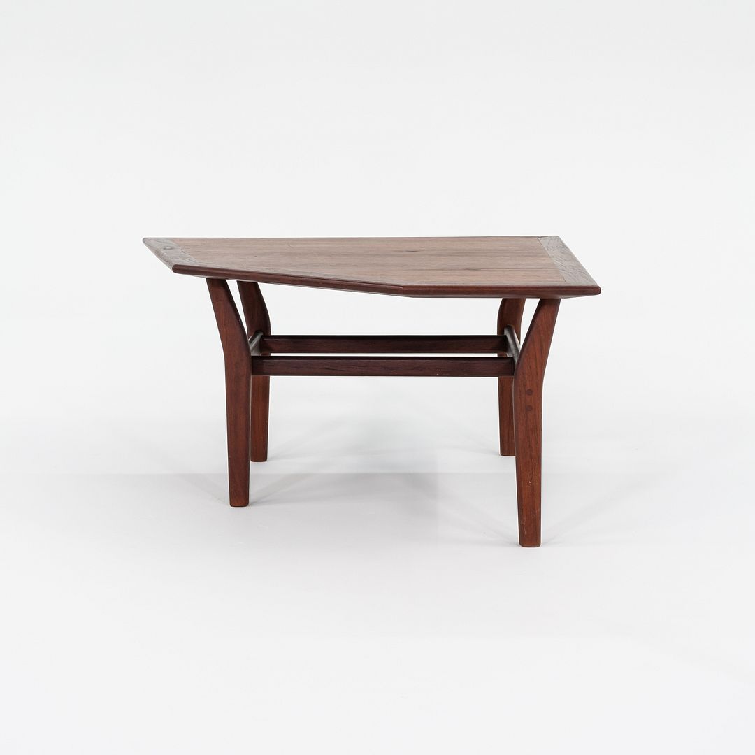1960s Custom Danish Teak Corner End Side Table with Angular Design, 35x34x18.5