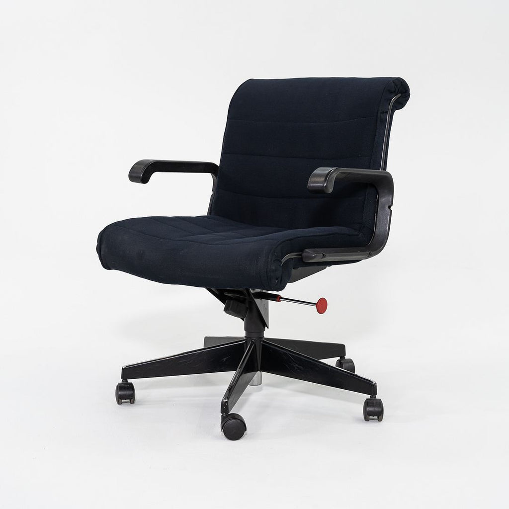 C. 2000s Richard Sapper for Knoll Management Desk Chair Black w/ Pneumatic Lift