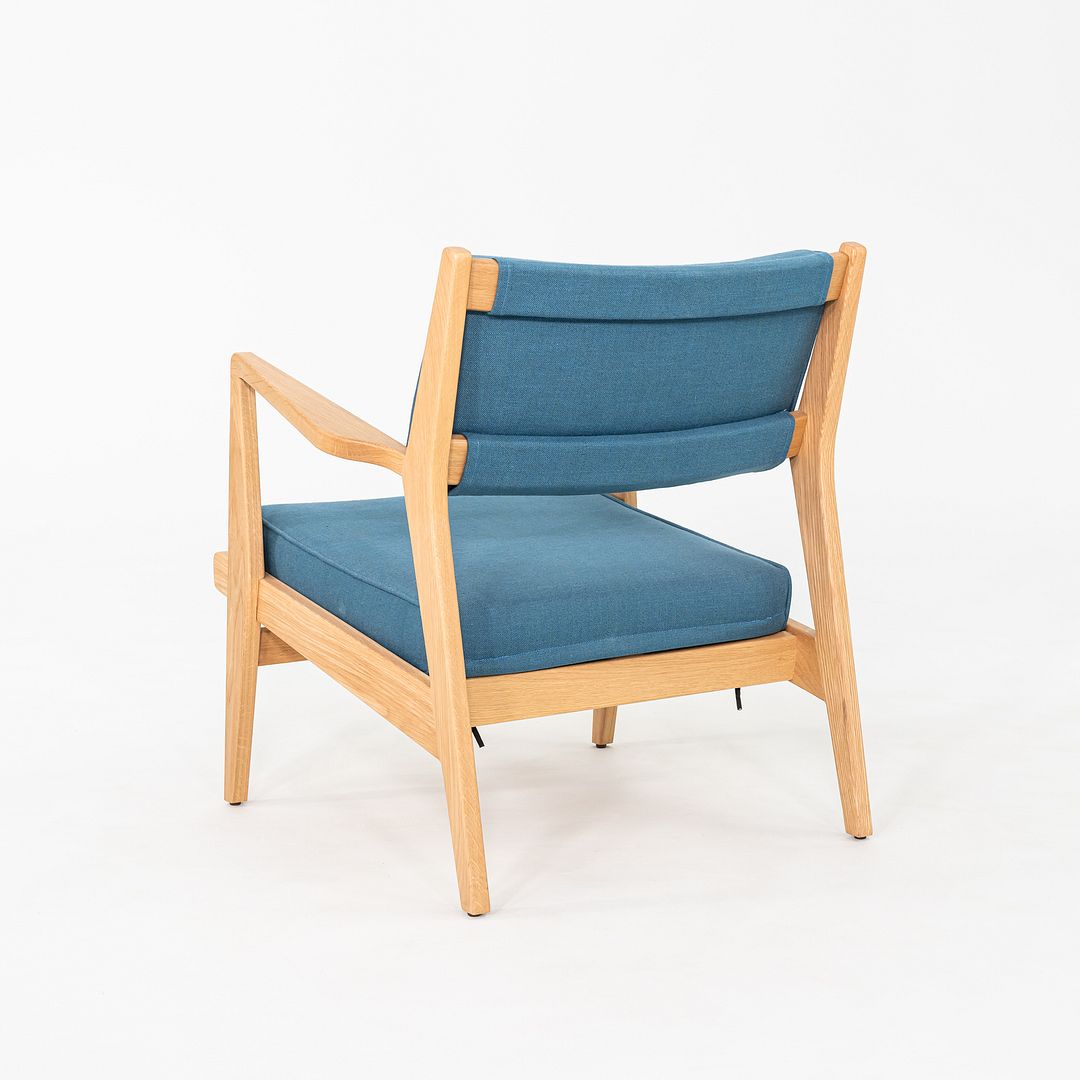 C. 2020 Pair of Jens Risom U-430 Lounge Chairs with Arms for DWR Oak w/ Fabric