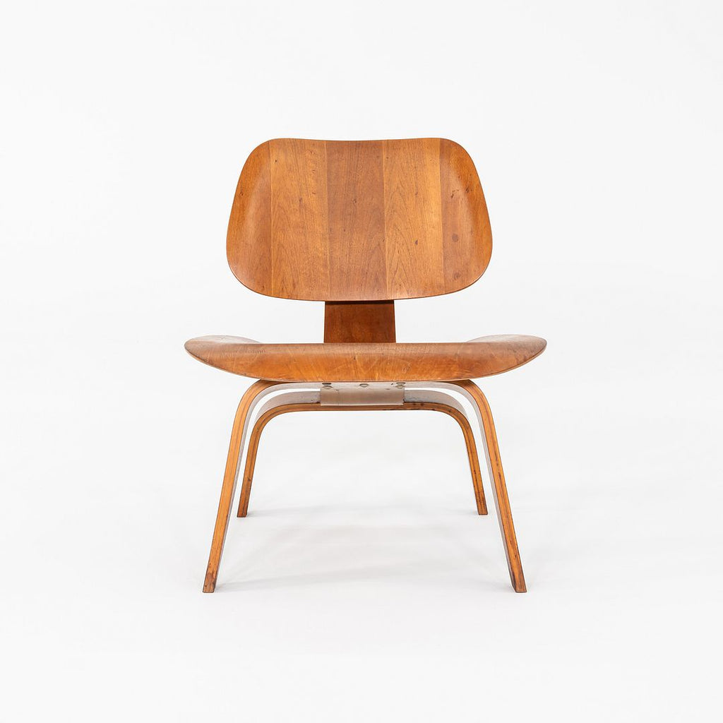 C. 1947 Herman Miller Evans Eames LCW Lounge Chair Walnut w/ 5-2-5 Screw Pattern
