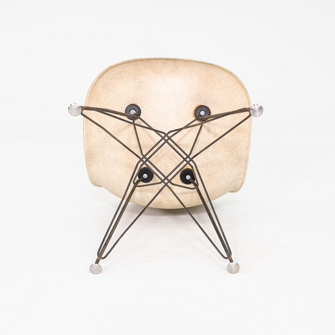 1950s Set of Four Herman Miller Eames DSR Fiberglass Dining Chairs in Parchment