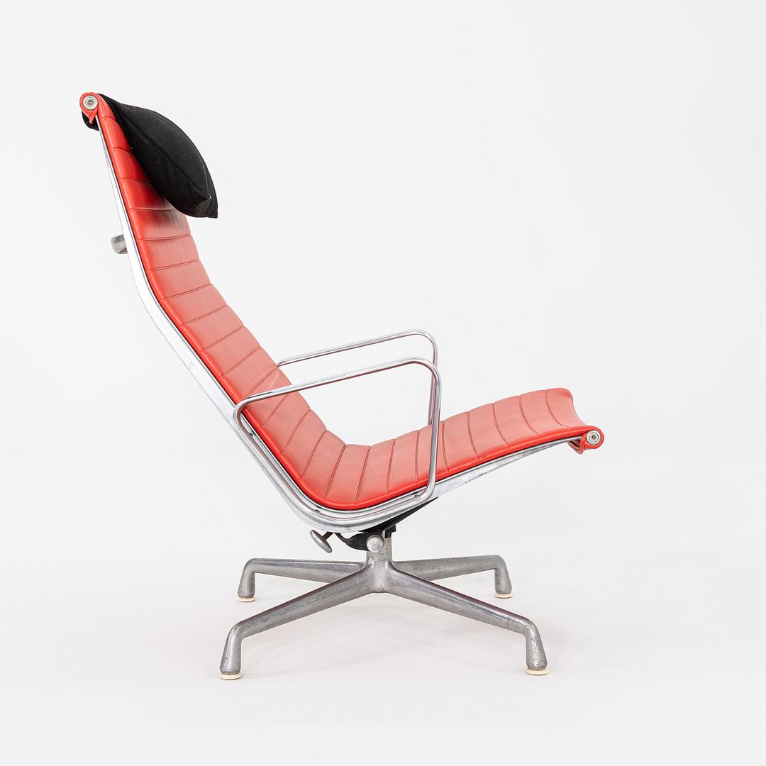 1970s Herman Miller Eames Lounge Chair in Red Naugahyde with Black Fabric Pillow