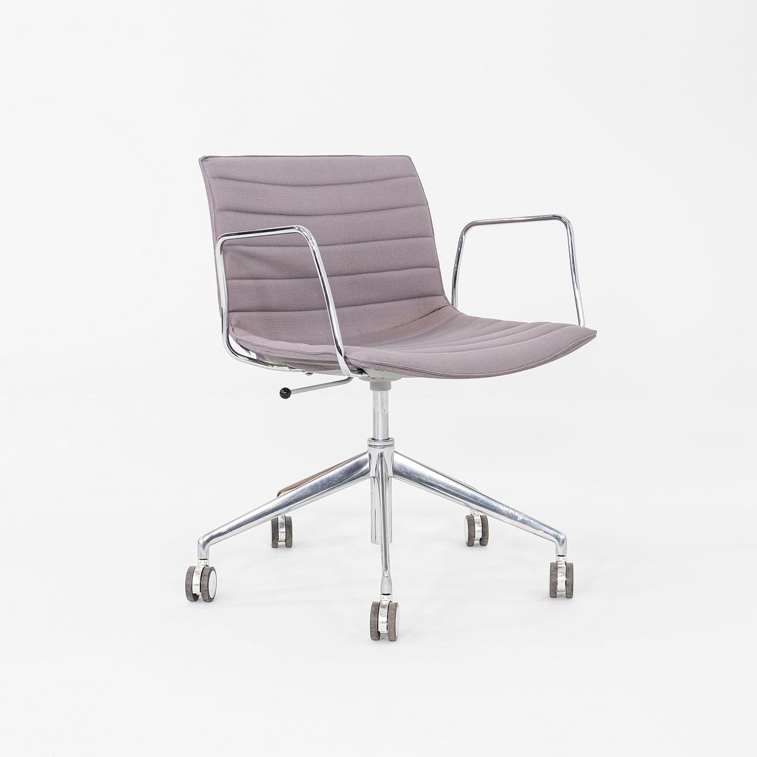 C. 2020 Lievore Altherr Molina for Arper Catifa Desk Chairs with Arms in Purple